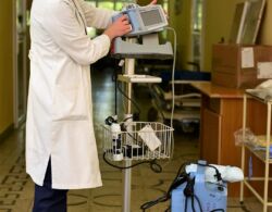October 8, 2019 - Doctors from Lviv Regional Children's Hospital Okhmatdyt already treating little patients using the medical equipment and supplies that were delivered by Support Hospitals in Ukraine on October 4th. Okhmatdyt got more than US$ 0.4 mln of medical equipment and supplies, including EKG, ultrasound, monitors, ICU beds, surgery light, oxygen concentrator, and doppler, as well as surgical instruments and lab supply kits.