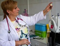 October 8, 2019 - Doctors from Lviv Regional Children's Hospital Okhmatdyt already treating little patients using the medical equipment and supplies that were delivered by Support Hospitals in Ukraine on October 4th. Okhmatdyt got more than US$ 0.4 mln of medical equipment and supplies, including EKG, ultrasound, monitors, ICU beds, surgery light, oxygen concentrator, and doppler, as well as surgical instruments and lab supply kits.