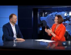 August 10, 2017 - Vitaliy Dubil from Support Hospitals in Ukraine in a live interview with Ms Myroslava Gongadze from Voice of America (Washington, DC) shared the latest news in the development of our project and EPIC Award..